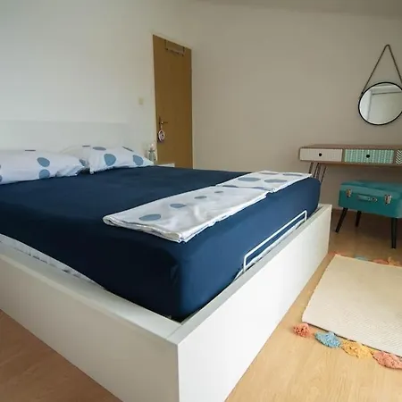 Seaway Apartment *